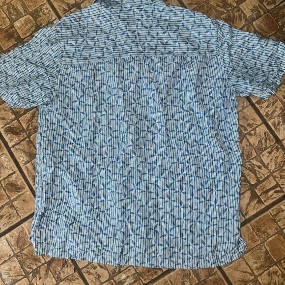 Chaps Men's‎ Shirt Classic Fit Button Down Collared Shirt Large EUC - Picture 2 of 4